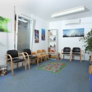Therapieräume, Ergotherapie, Wartezimmer
